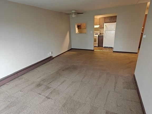 2nd image of 506 Lincoln Ave APT 303