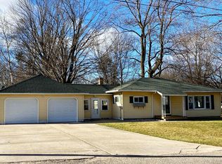 245 Oak St, Hesperia, MI 49421