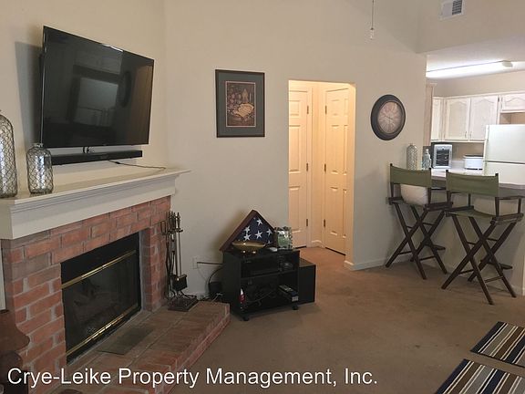 5th image of 1853 Winship Dr