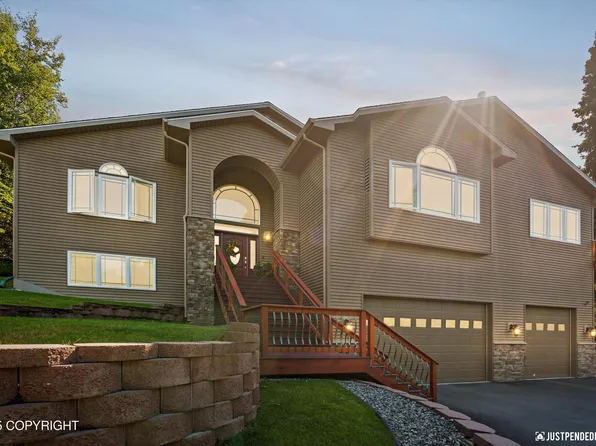 5300 Shaun Cir, Anchorage, AK 99507