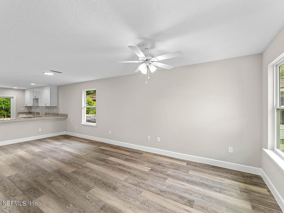 1st image of 236 BRONSON Street