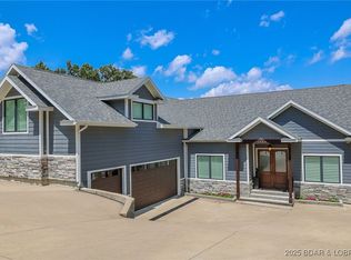 1484 Apple Blossom Cir, Osage Beach, MO 65065