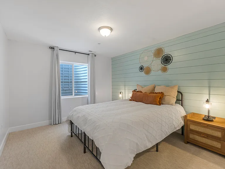 1873 E Oak Bend Dr — Photo 15