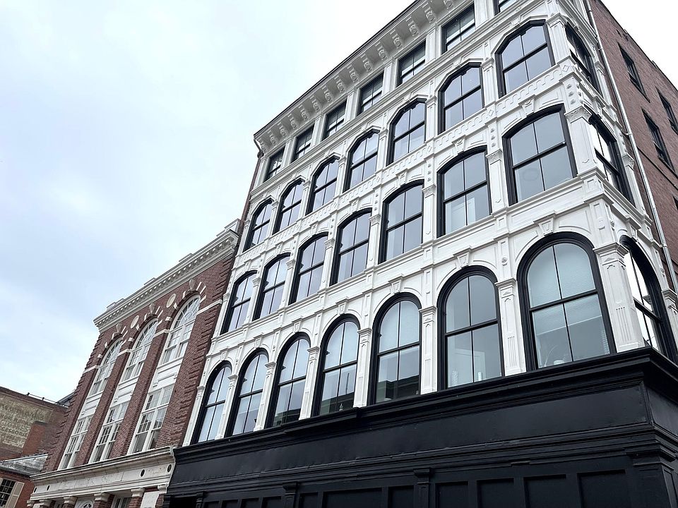1st image of 2 Derby Sq #201