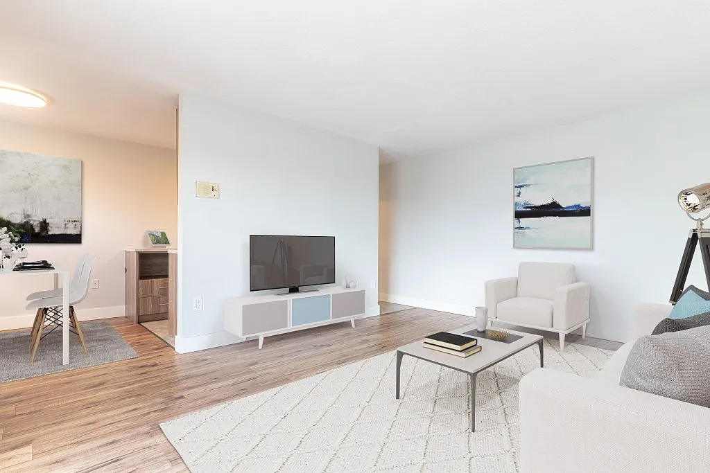 South Wortley Residences — Photo 4