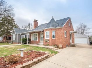 737 N Clifton Ct, West Peoria, IL