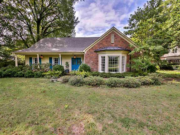 2nd image of 3811 S Galloway Dr