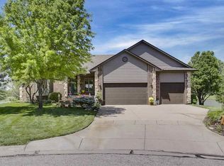 6610 W Ponderosa Cir, Wichita, KS 67212