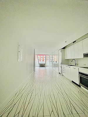 3rd image of 329 Pleasant Ave Unit 2B