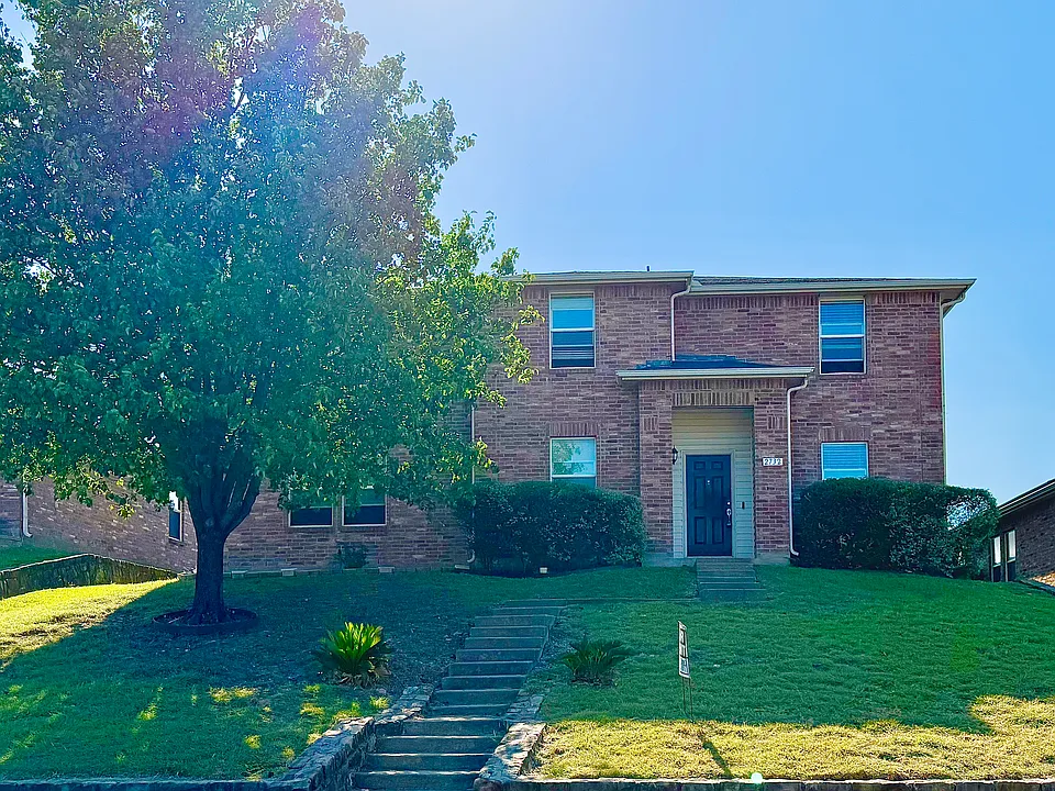 2732 Ingram Cir