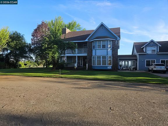 3rd image of 10580 Dickson Rd