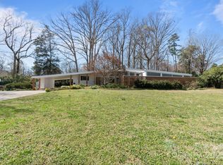 2300 Cloister Dr, Charlotte, NC 28211