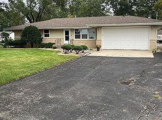 8533 Sheffield Ave, Dyer, IN 46311