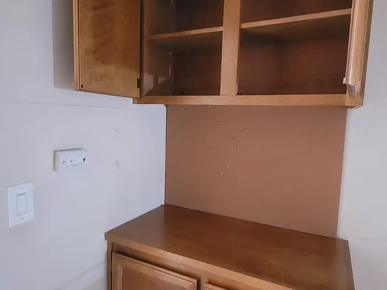 5084 Crandallwood Dr — Photo 11
