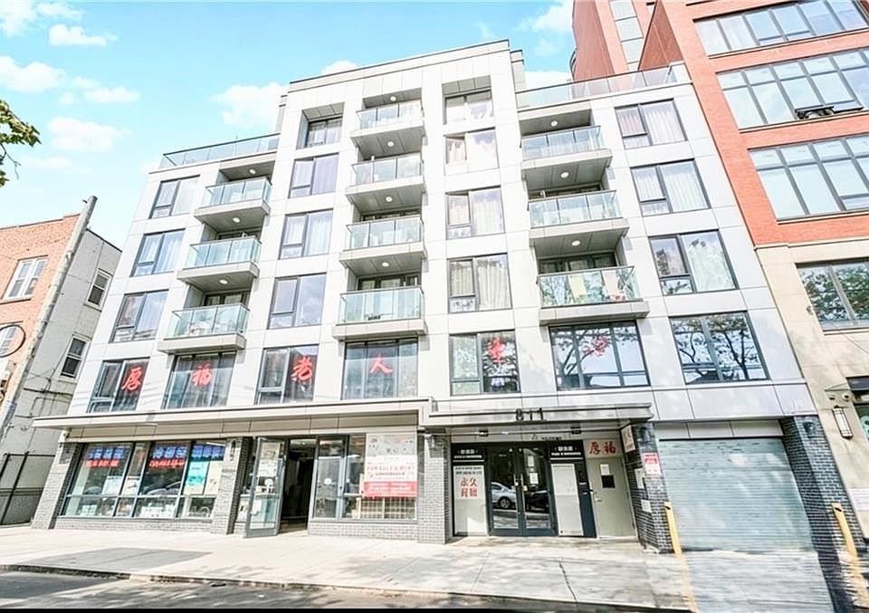 1st image of 811 45th St #5B