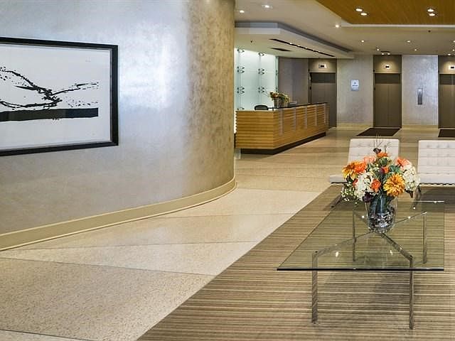 Welcome to The Pinnacle Lobby