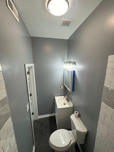 2152 W 19th St, Chicago, IL, 60608