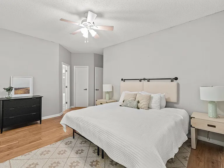 9701 Little River Ct — Photo 17