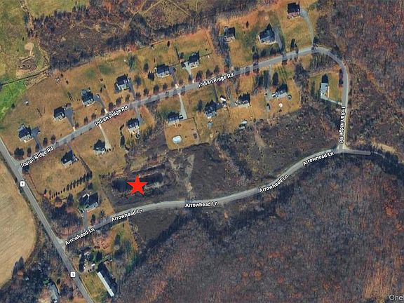 2nd image of 19 Arrowhead Lane