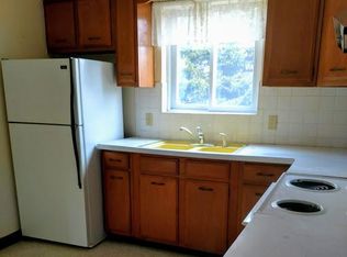 15 Colonial Dr APT 2, Springville, NY 14141