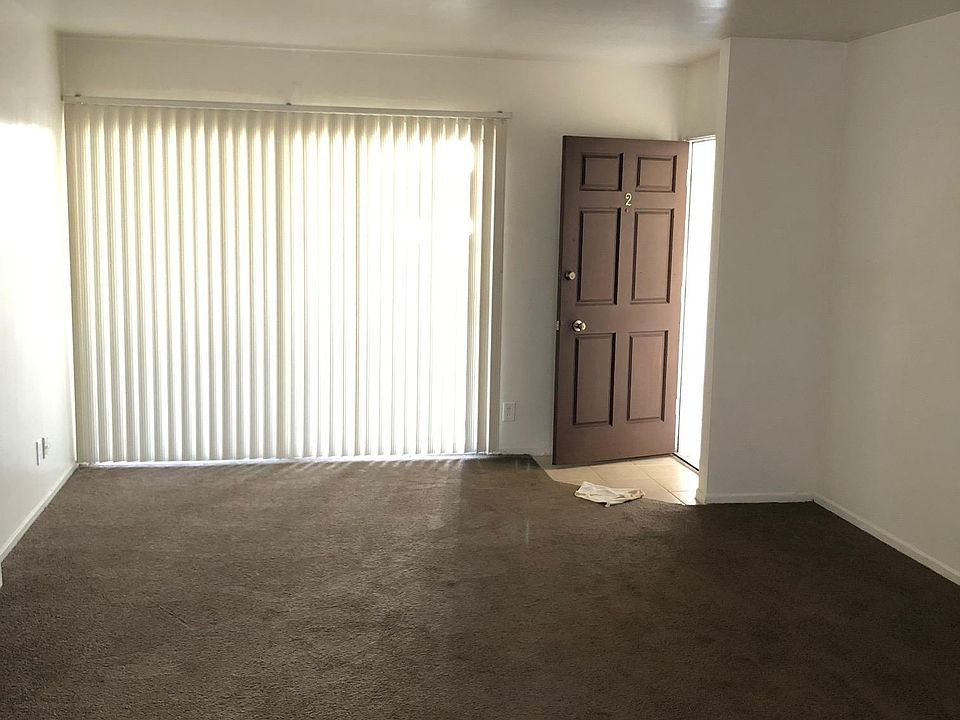 2nd image of 135 N Hillcrest Blvd APT 2