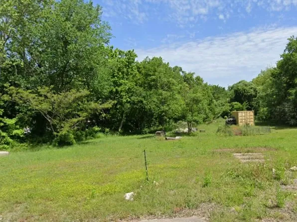 816 N Austin Ave, Denison, TX 75020