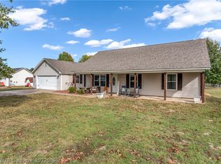 1028 Santa Fe Trl, Ozark, AR 72949