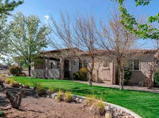 825 La Guardia Ln, Reno, NV 89511