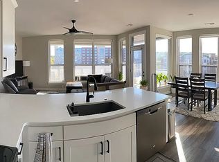 211 E 9th St UNIT 315, Coralville, IA 52241