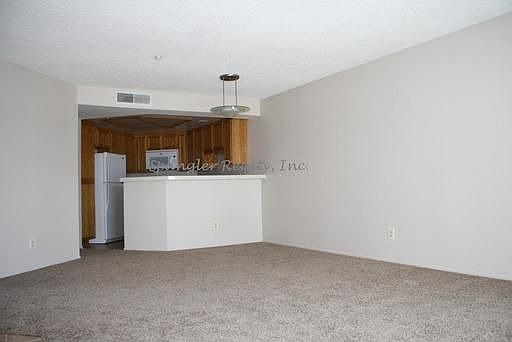 3rd image of 600 N The Strand Unit 38