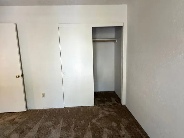 153 Brightwood Ave #E — Photo 10