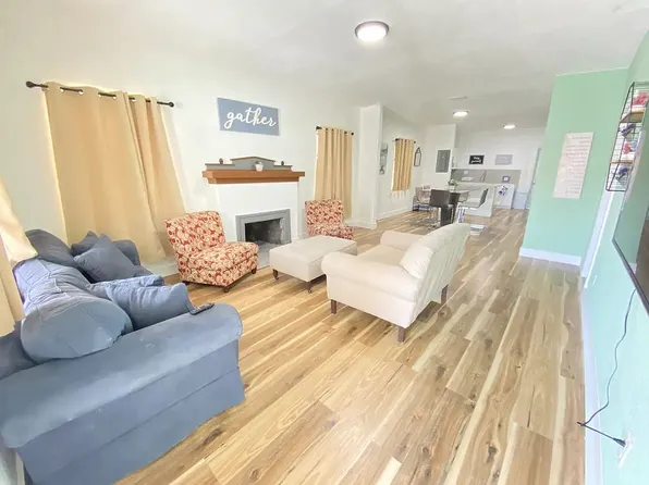 1857 NW 6th St, Miami, FL 33125