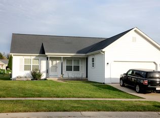 615 S Balsam Dr, Elkhorn, WI 53121