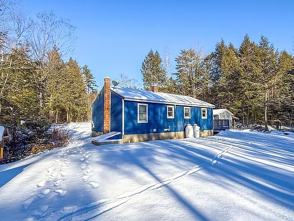 4th image of 360 Country Land Drive