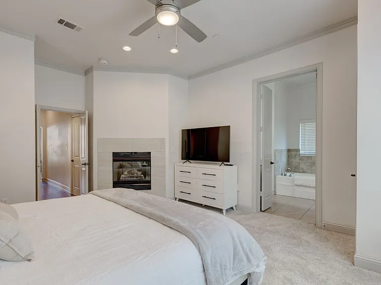 Alto Highland Park — Photo 20