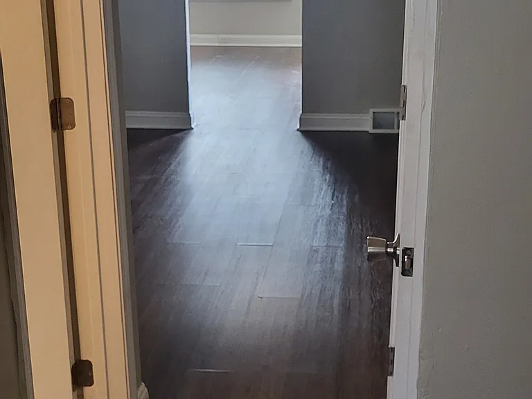 3413 Juniata St — Photo 7