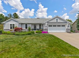 3375 Peshtigo Dr SW, Grandville, MI 49418