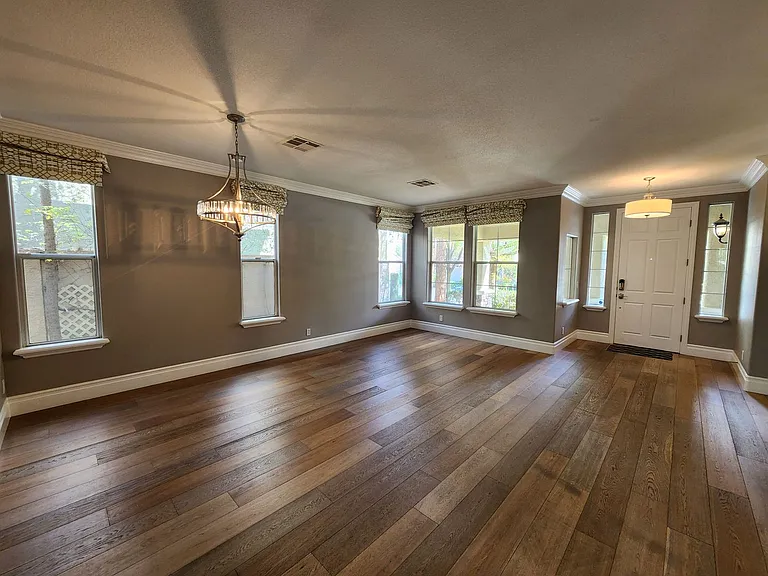 9516 Royal Lamb Dr — Photo 10