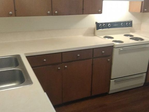5th image of 2345 Nall St APT 12