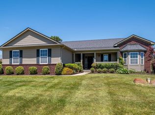 4639 Pebble Ct, White Lake, MI 48383