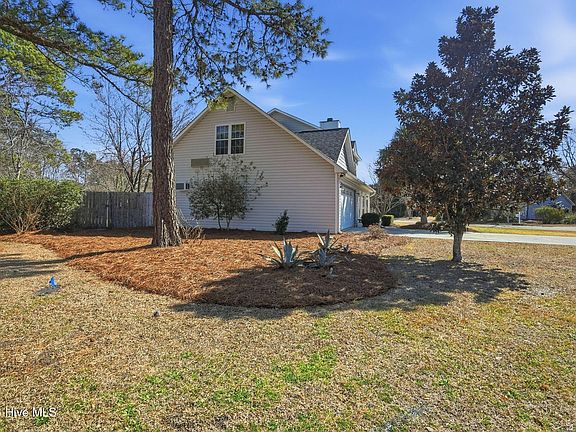 5th image of 7347 Bright Leaf Road