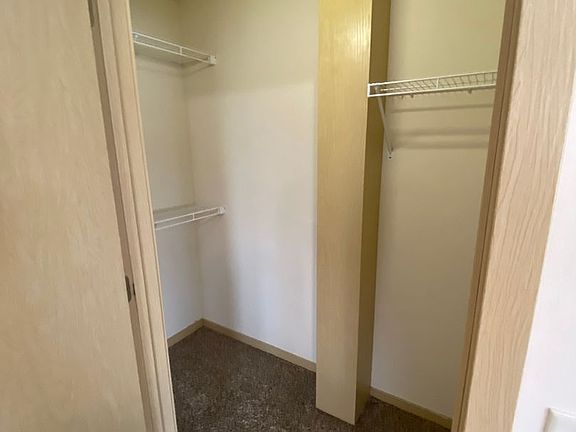 4th image of 4305-4325 N Towne Ct #4321-1