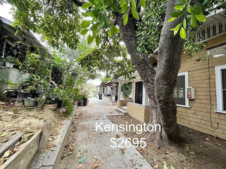 1161 W Kensington Rd — Photo 5