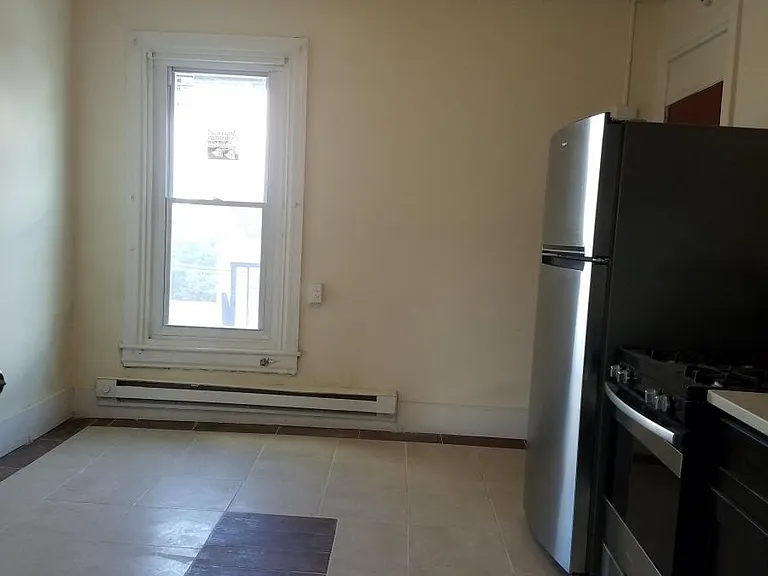 1135-1137 W Hamilton St #3A — Photo 3