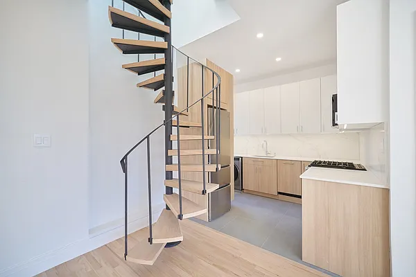 Rented by Living New York | media 4