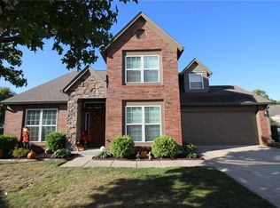10537 Simsbury Ct, Indianapolis, IN