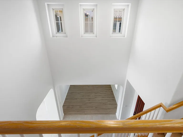 40 Paseo Lerida — Photo 27