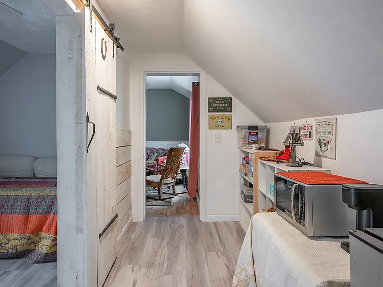 133 Raymond Rd — Photo 28