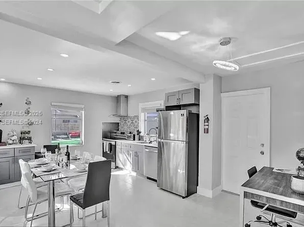 608 N 24th Ave #608, Hollywood, FL 33020