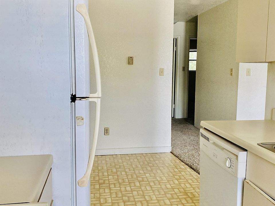 Helena Manor 40 Apartment Rentals Nederland, TX Zillow